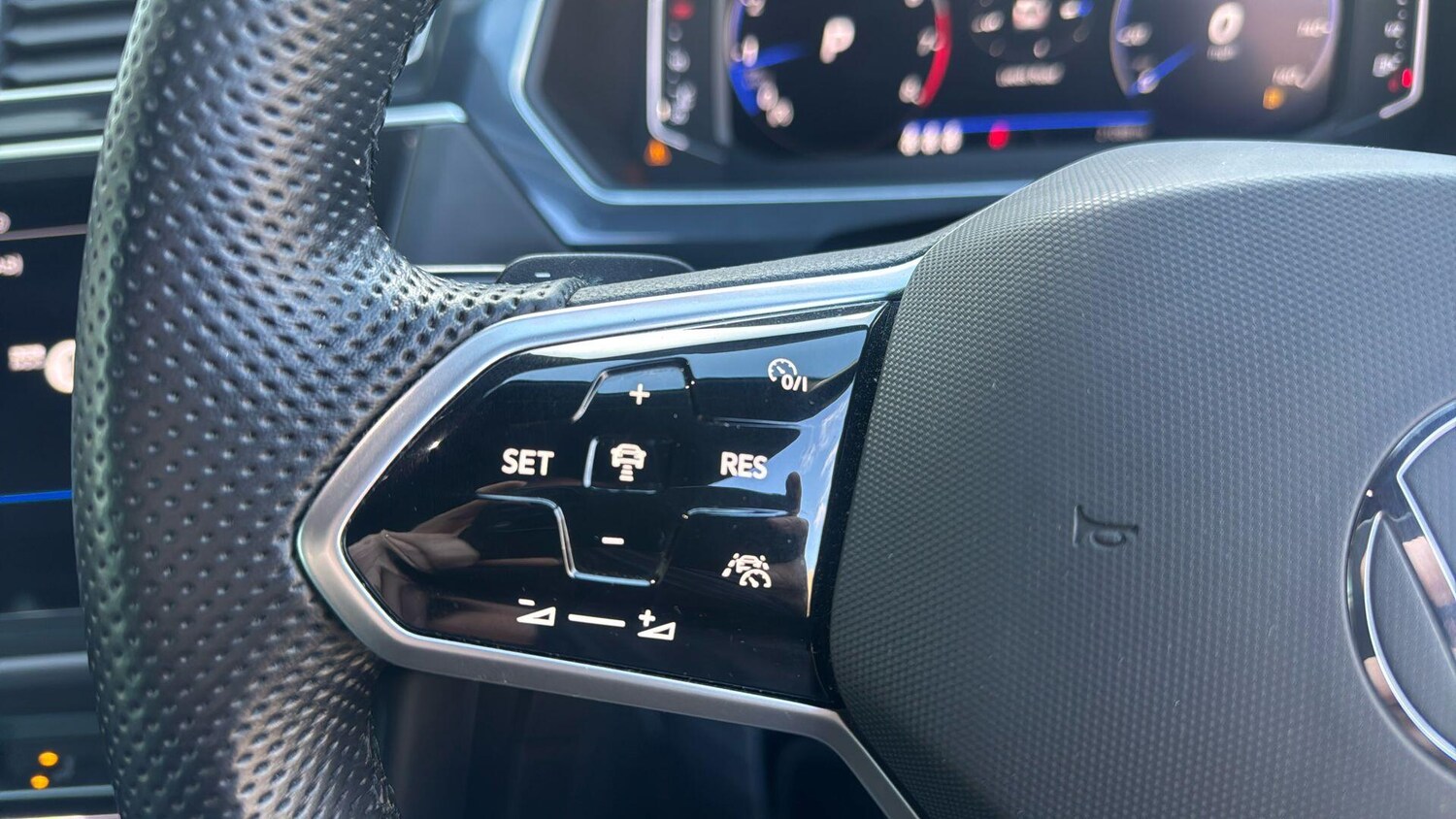 Used Volkswagen Tiguan 2022 for sale - 78206370: Photo 51