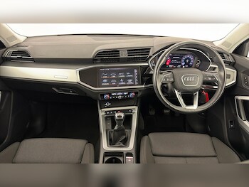 Used Audi Q3 2021 for sale - 78206341: Photo