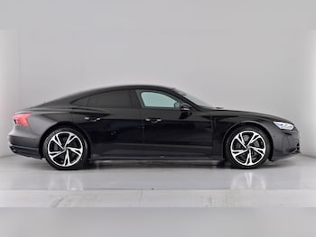 Used Audi e-tron GT 2023 for sale - 79388959: Photo