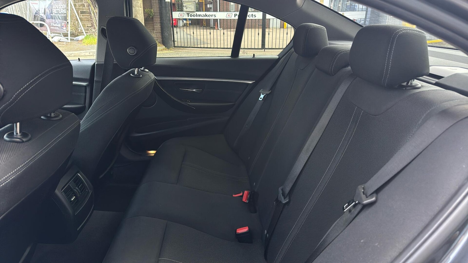 Used BMW 3 Series 2017 for sale - 78206368: Photo 15