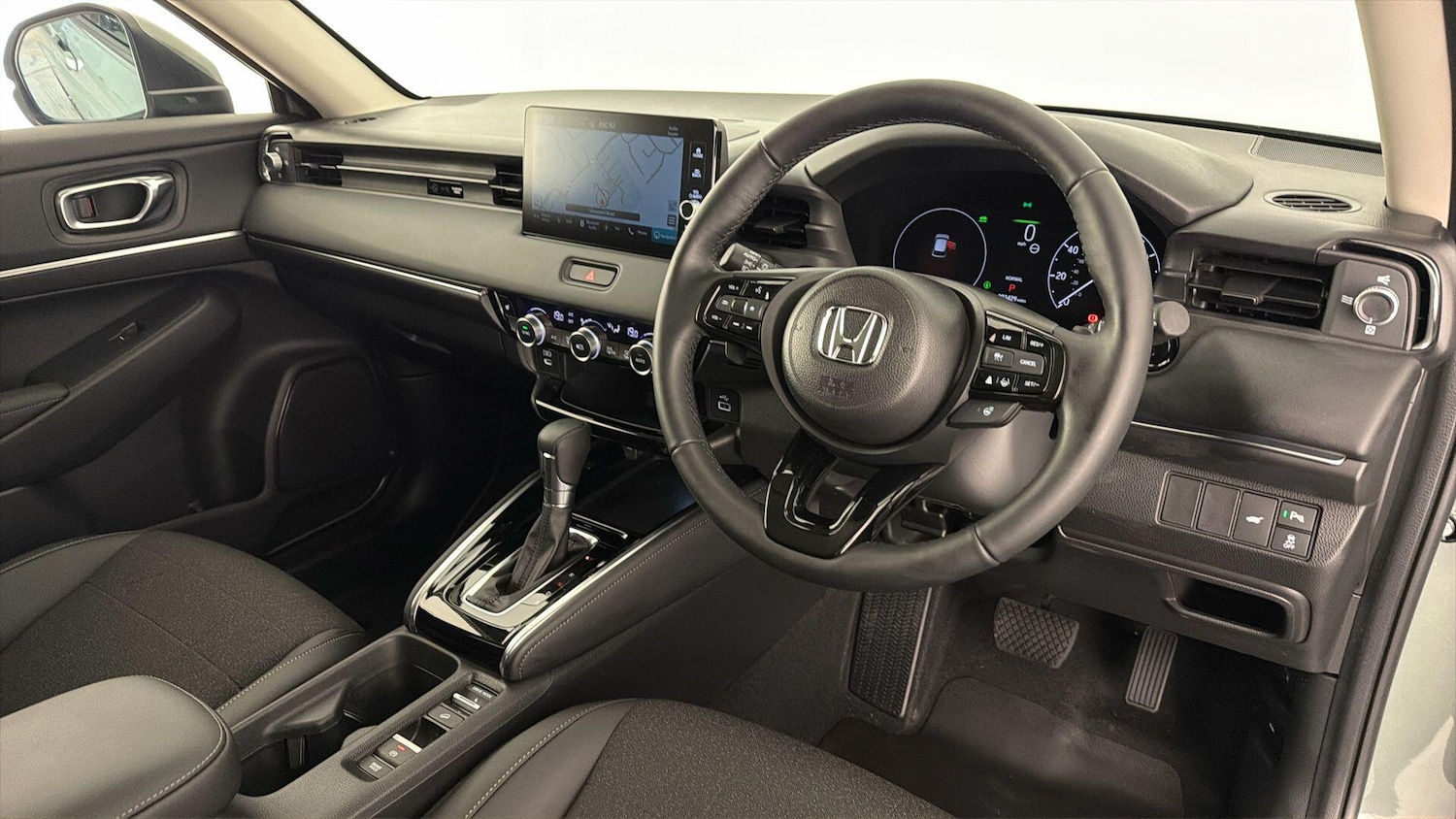 Used Honda HR-V 2025 for sale - 78206352: Photo 4