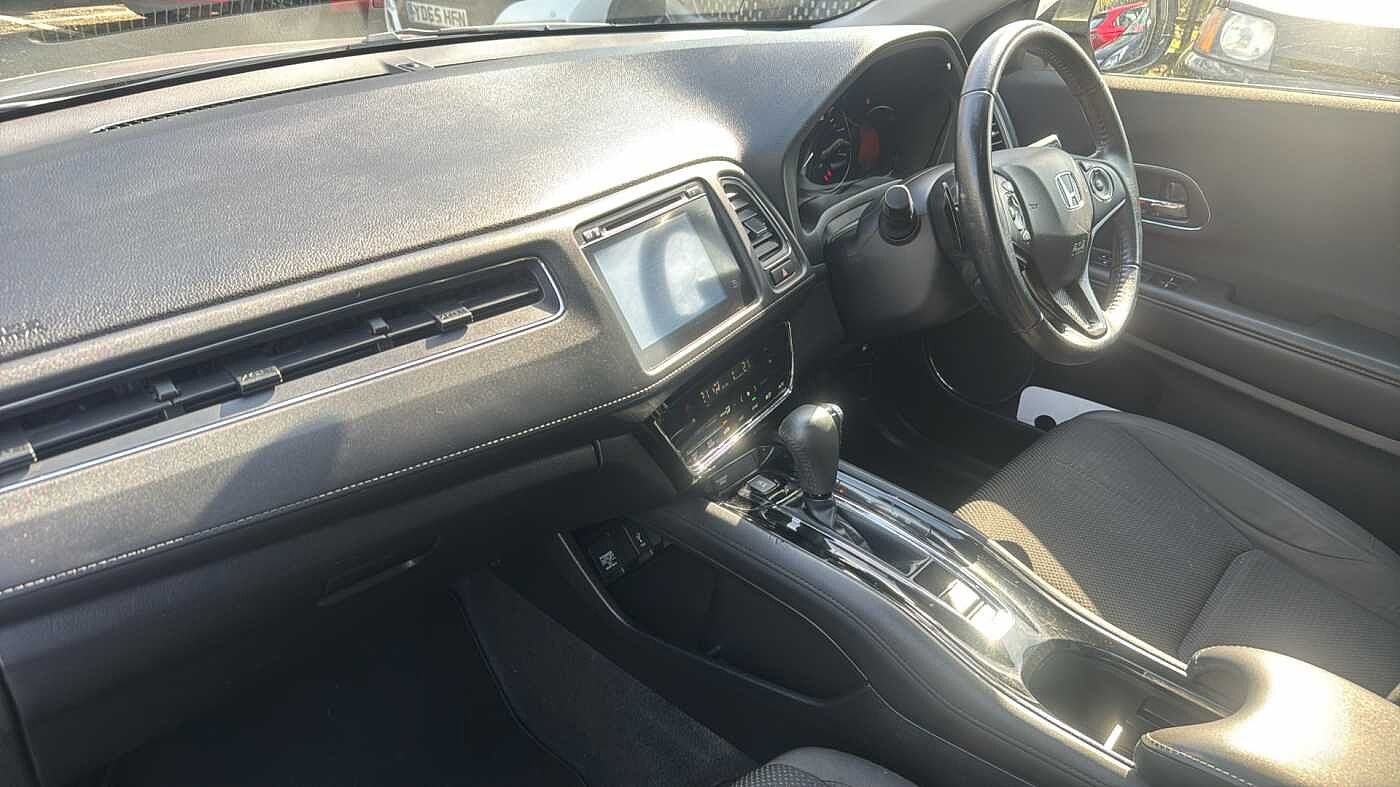 Used Honda HR-V 2019 for sale - 78206355: Photo 2