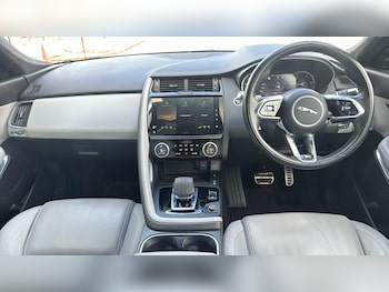 Used Jaguar E-Pace 2022 for sale - 79484987: Photo