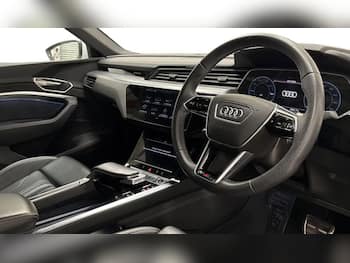 Used Audi Q8 2023 for sale - 79633912: Photo