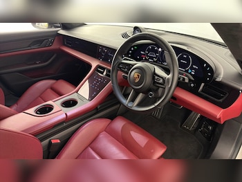 Used Porsche Taycan 2022 for sale - 78973622: Photo