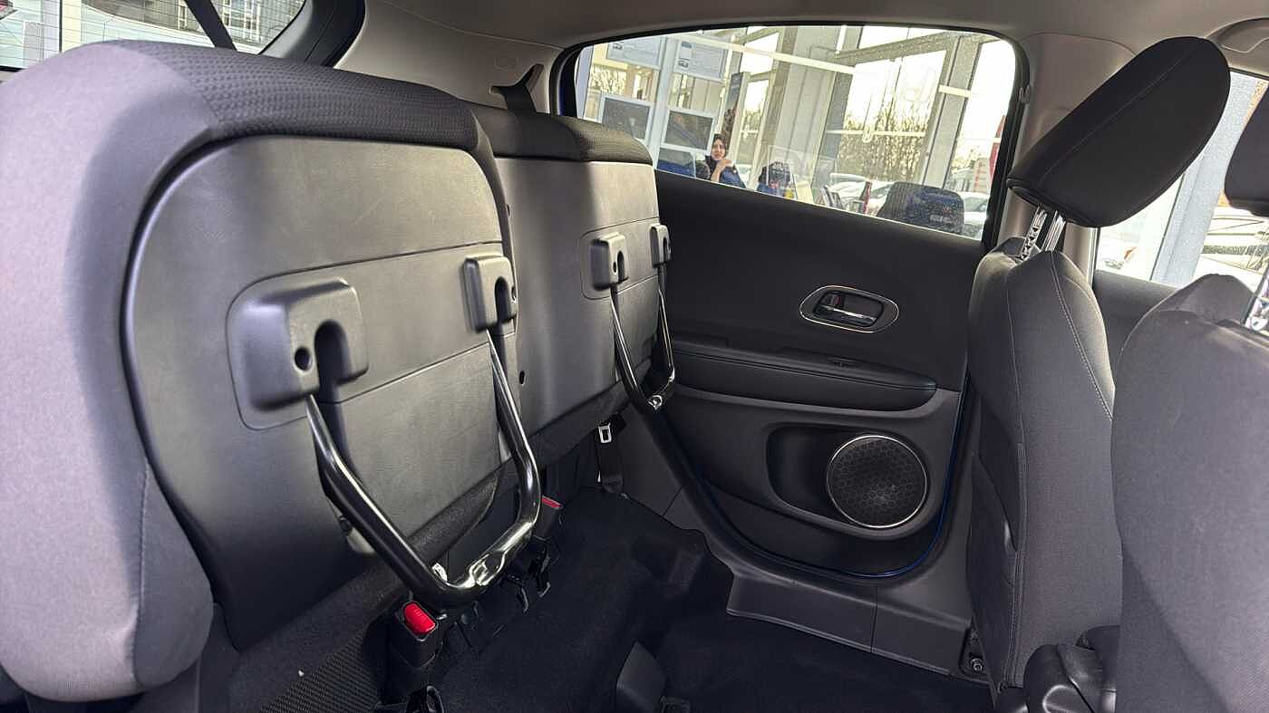 Used Honda HR-V 2018 for sale - 78206359: Photo 24