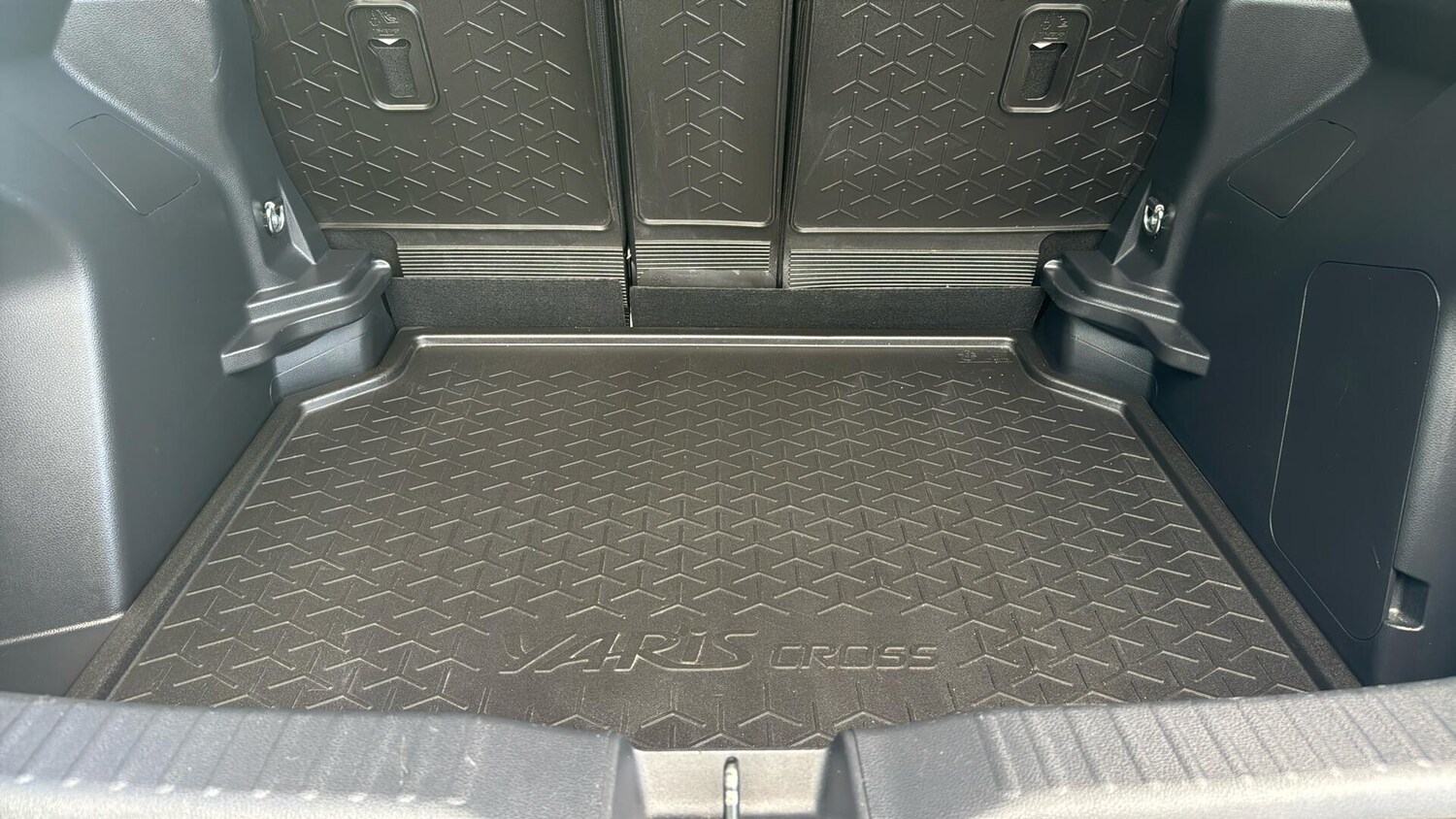 Used Toyota Yaris Cross 2023 for sale - 78206364: Photo 12