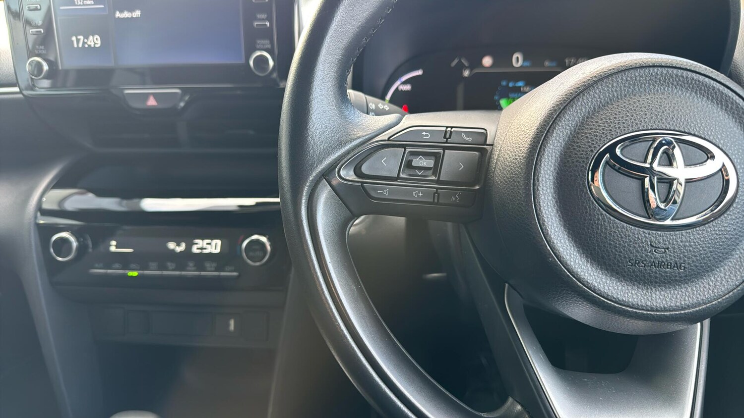 Used Toyota Yaris Cross 2023 for sale - 78206364: Photo 17