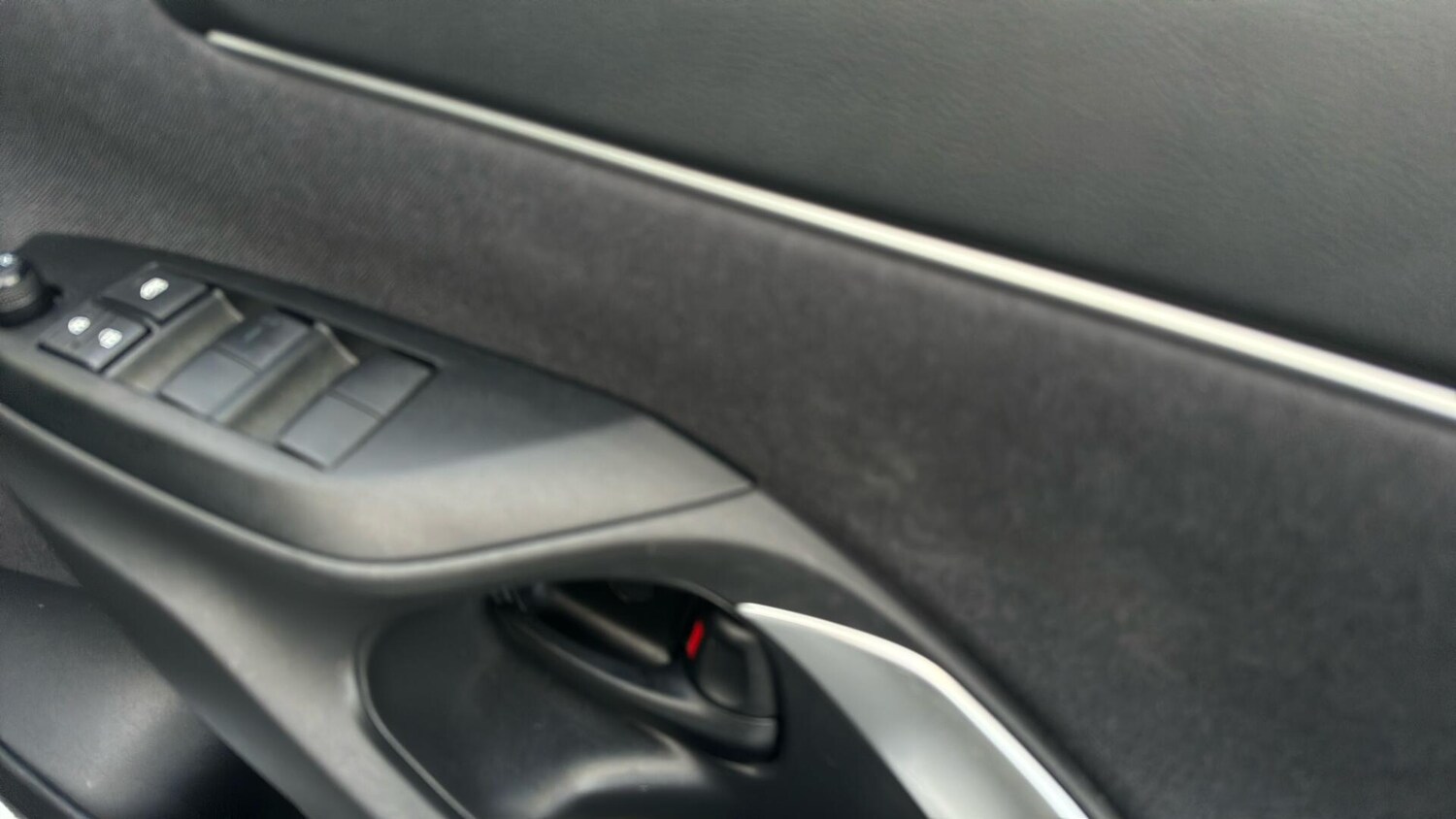 Used Toyota Yaris Cross 2023 for sale - 78206364: Photo 24