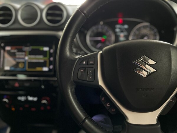 Used Suzuki Vitara 2023 for sale - 76105482: Photo 30