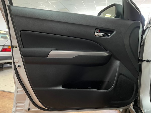 Used Suzuki Vitara 2023 for sale - 76105482: Photo 43