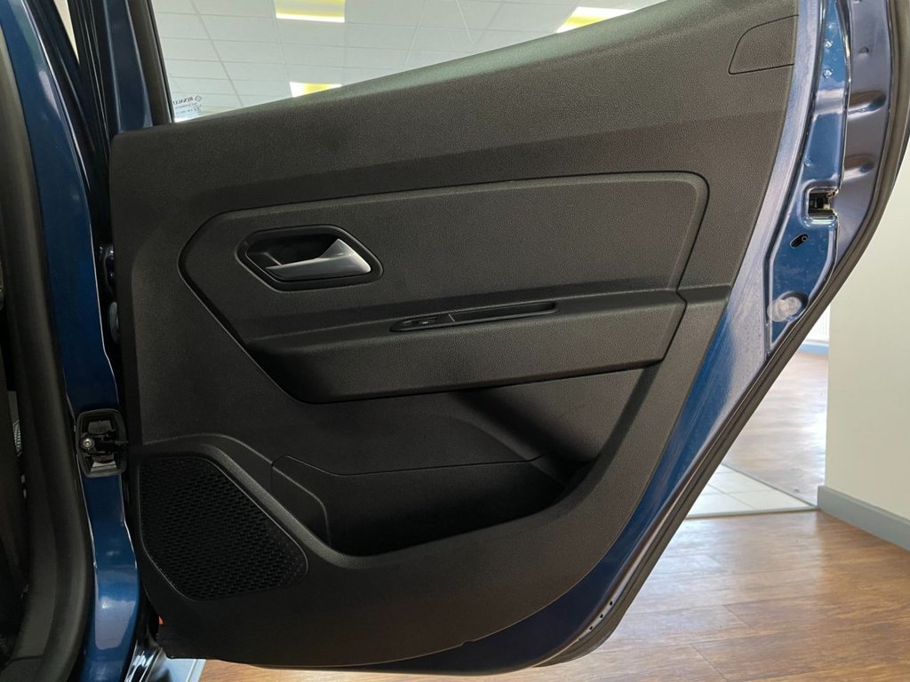 Used Dacia Duster 2018 for sale - 76069102: Photo 40