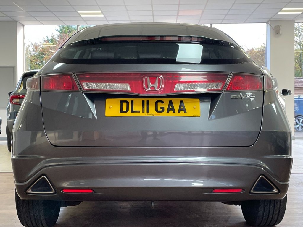 Used Honda Civic 2011 for sale - 76496247: Photo 11