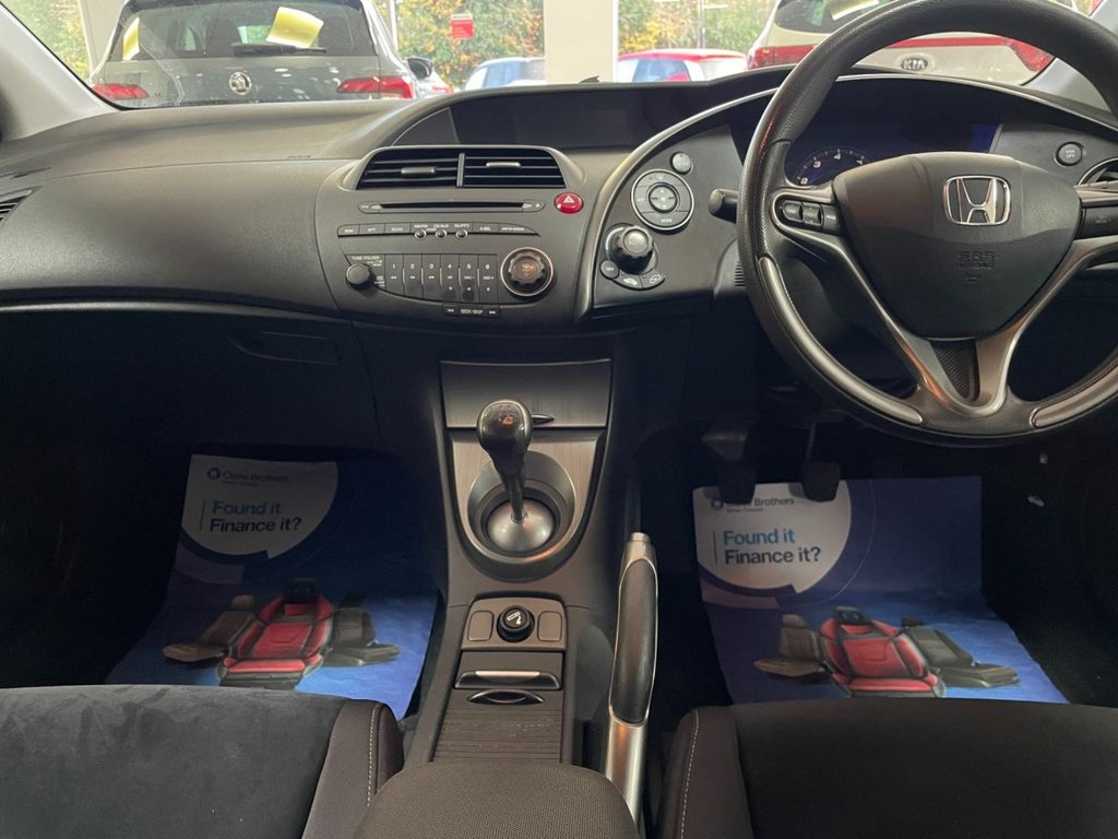 Used Honda Civic 2011 for sale - 76496247: Photo 19