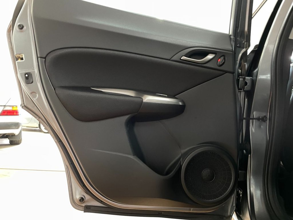 Used Honda Civic 2011 for sale - 76496247: Photo 38