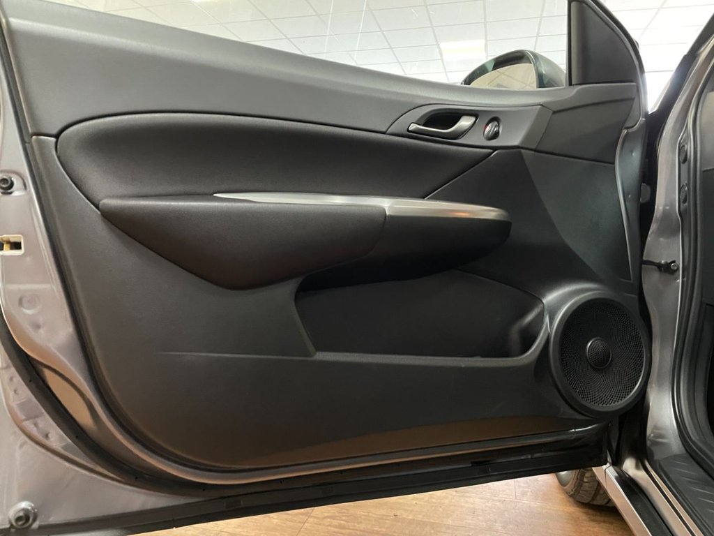 Used Honda Civic 2011 for sale - 76496247: Photo 39