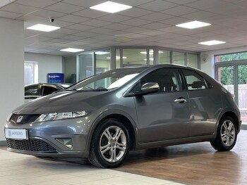 Used Honda Civic 2011 for sale - 76496247: Photo