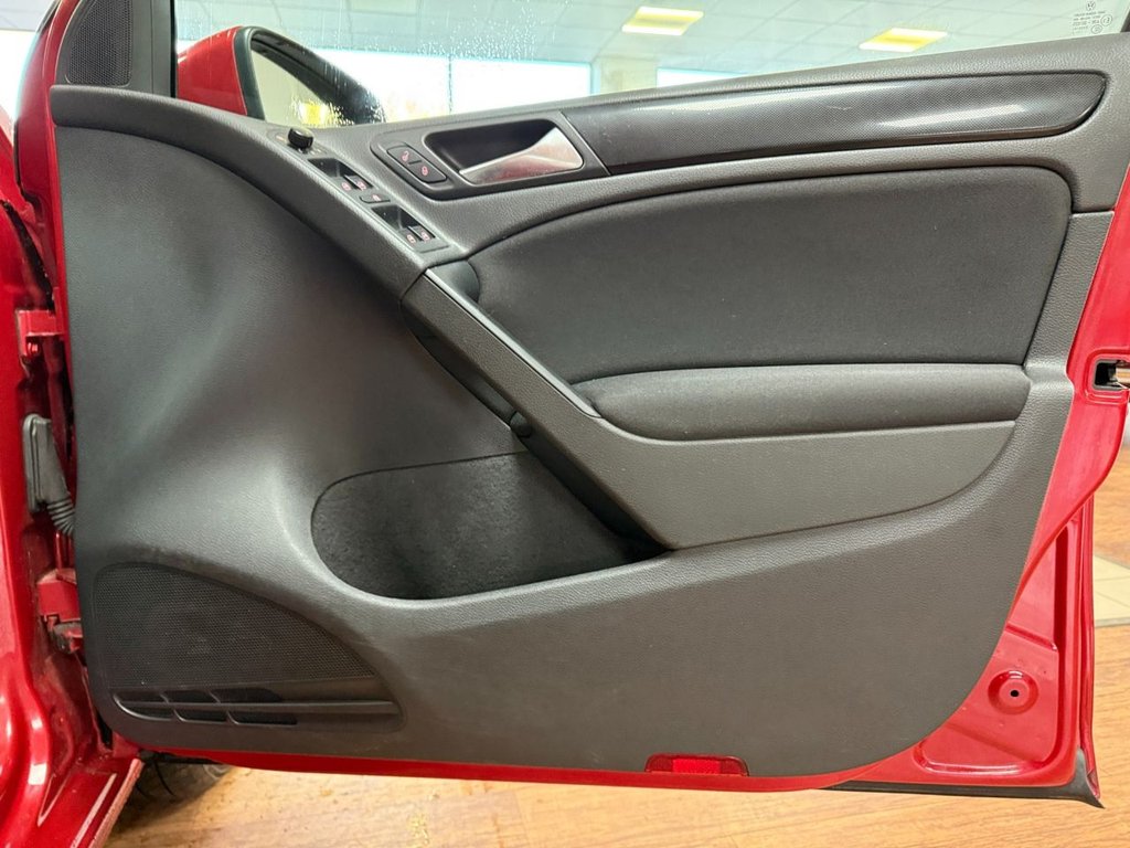 Used Volkswagen Golf 2011 for sale - 76927553: Photo 37