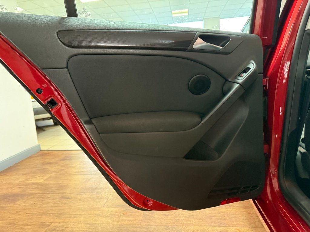 Used Volkswagen Golf 2011 for sale - 76927553: Photo 39