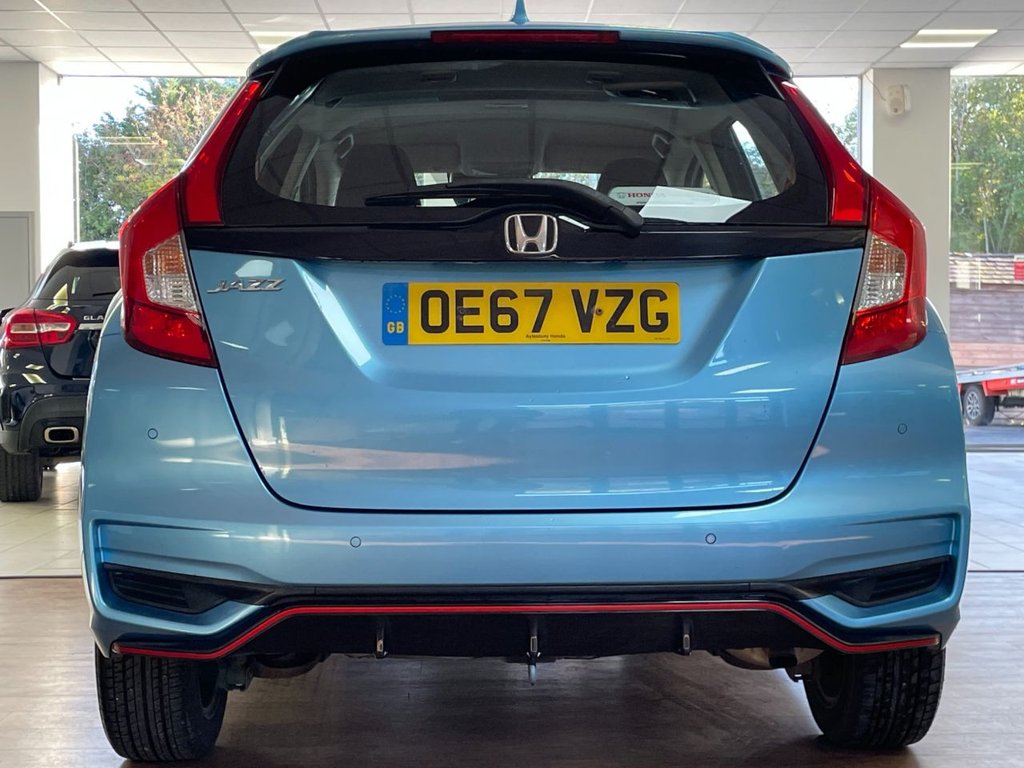 Used Honda Jazz 2018 for sale - 76367961: Photo 11