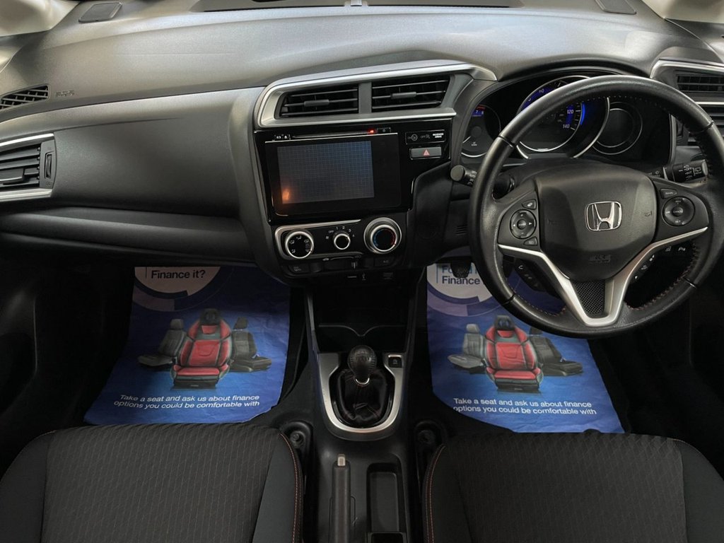 Used Honda Jazz 2018 for sale - 76367961: Photo 2