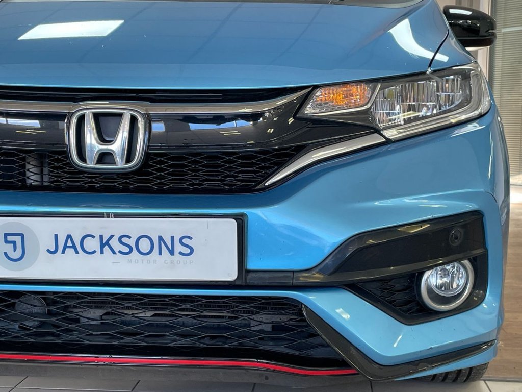 Used Honda Jazz 2018 for sale - 76367961: Photo 7