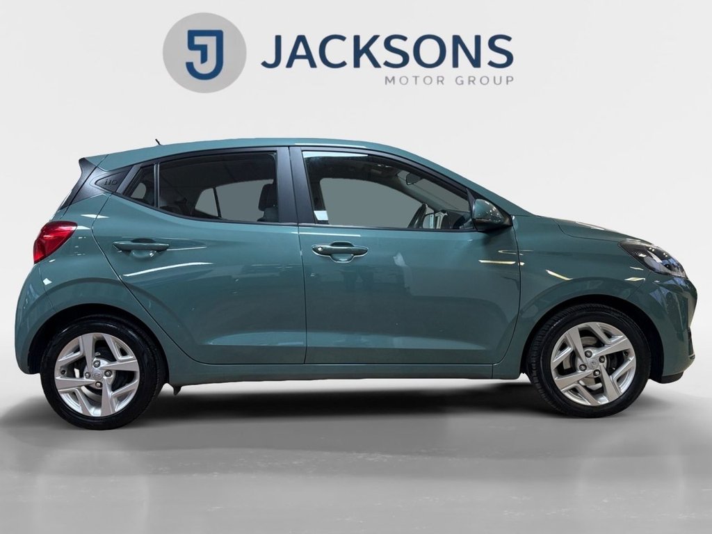 Used Hyundai i10 2022 for sale - 77608869: Photo 9