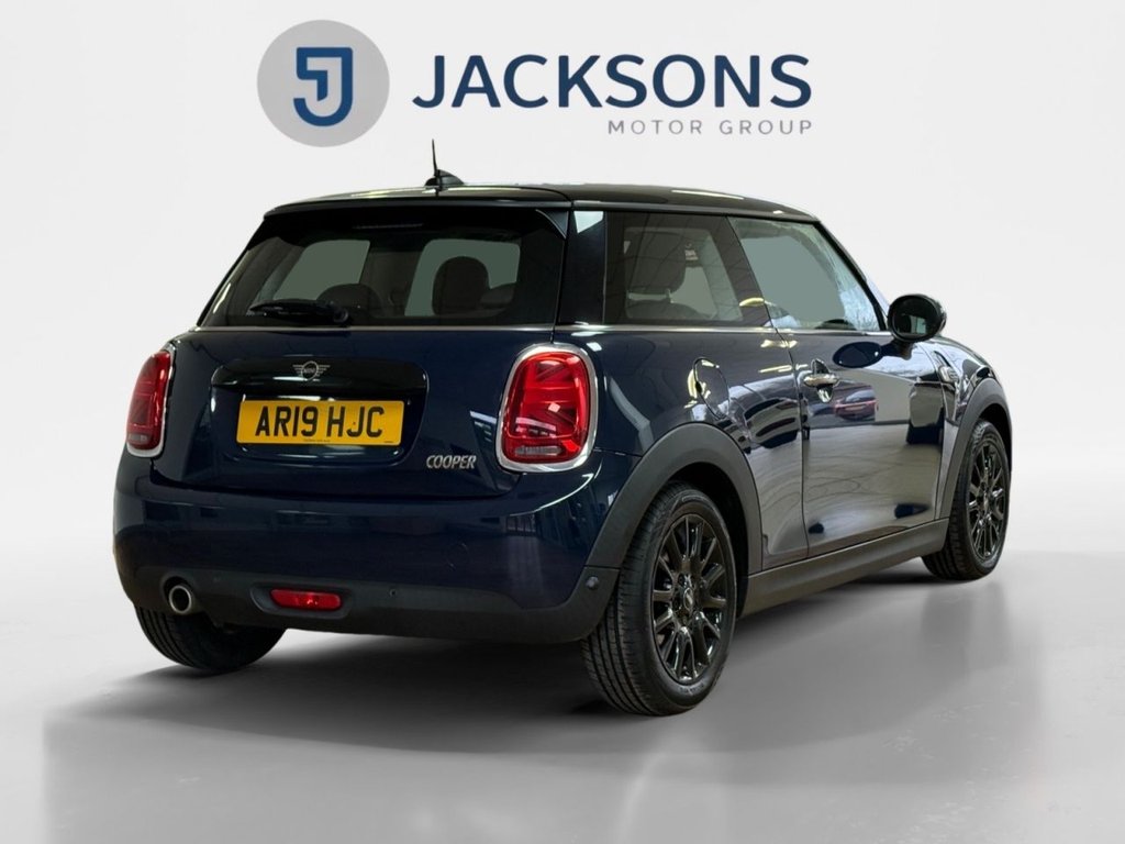 Used MINI Hatch 2019 for sale - 77250247: Photo 9