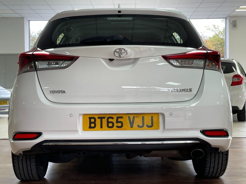 Used Toyota Auris 2015 for sale - 76346001: Photo 11