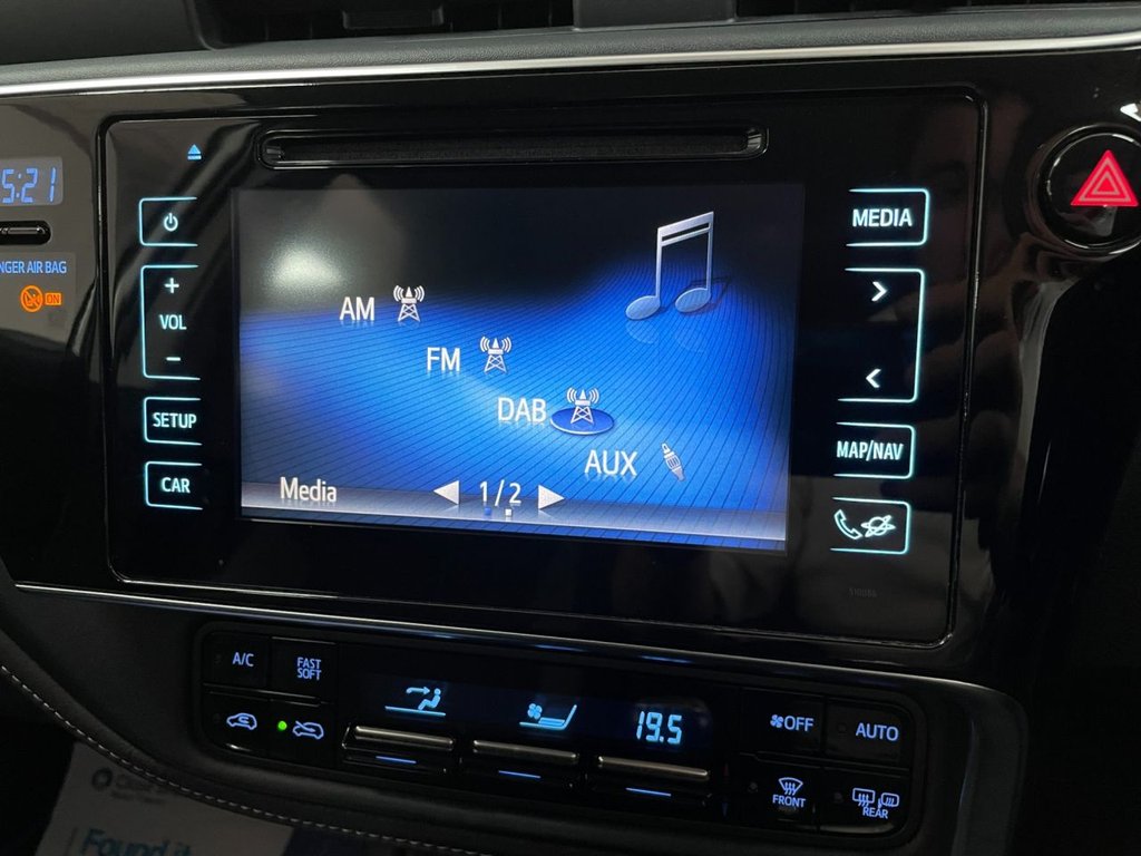 Used Toyota Auris 2015 for sale - 76346001: Photo 22