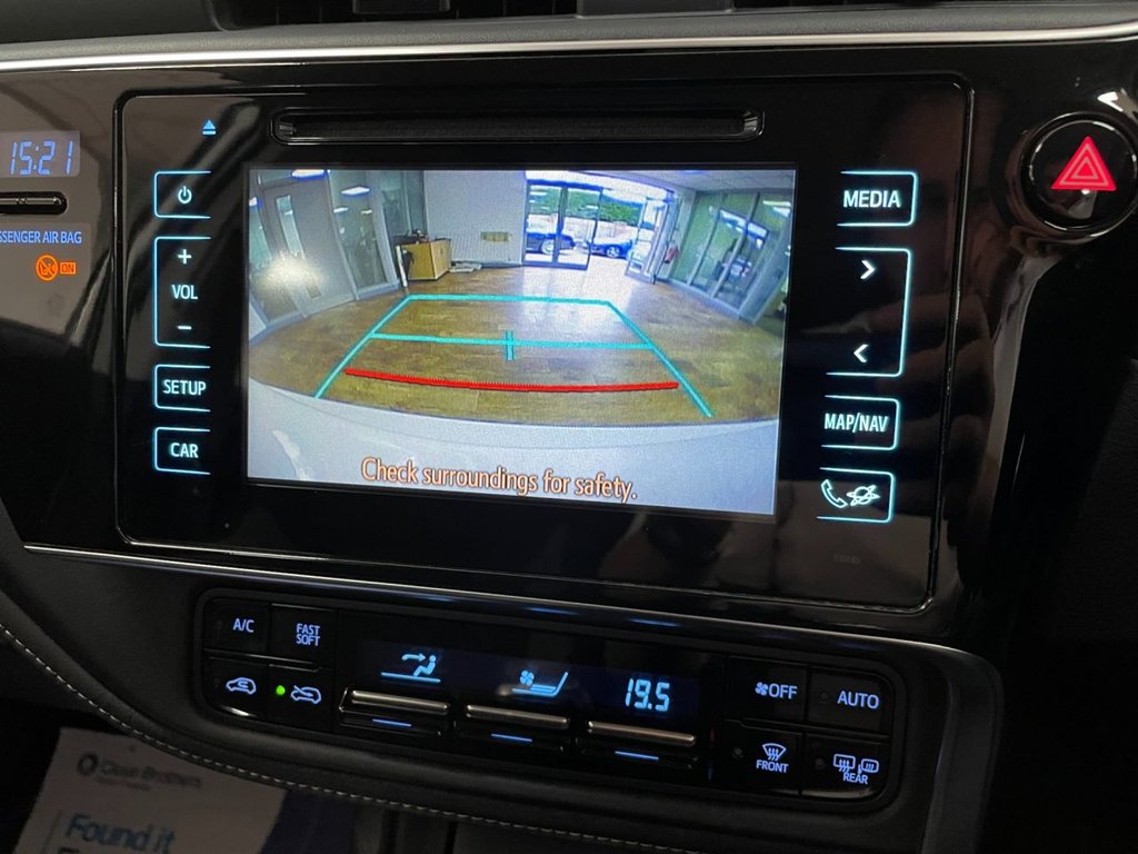 Used Toyota Auris 2015 for sale - 76346001: Photo 25