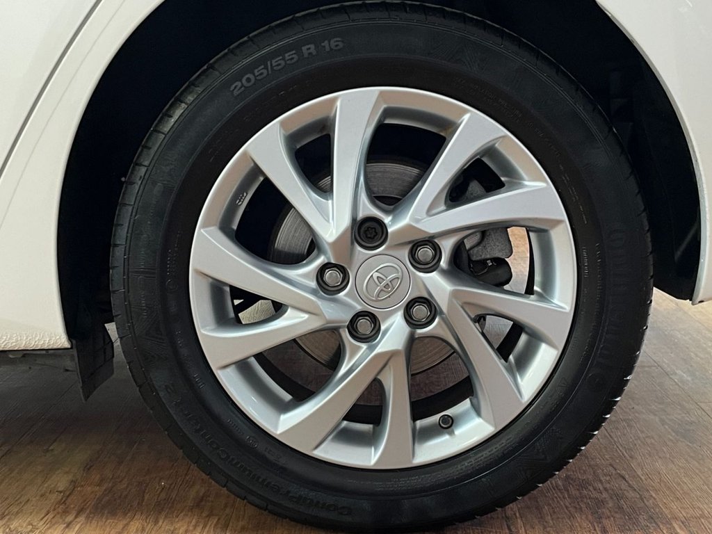 Used Toyota Auris 2015 for sale - 76346001: Photo 35