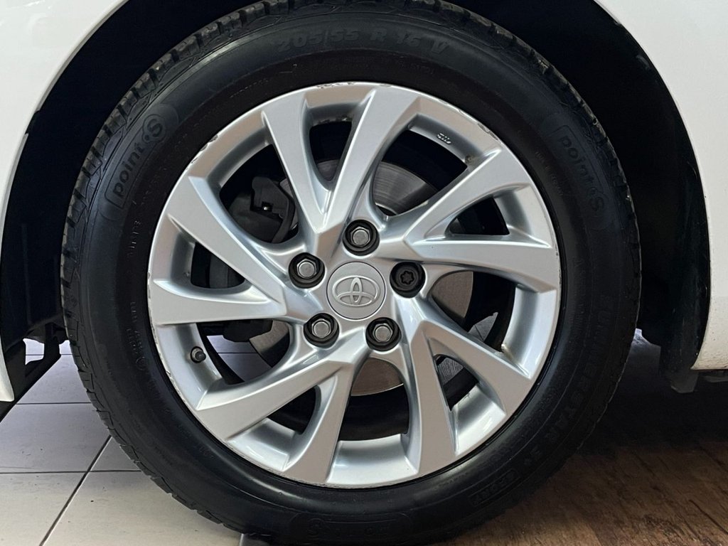 Used Toyota Auris 2015 for sale - 76346001: Photo 36