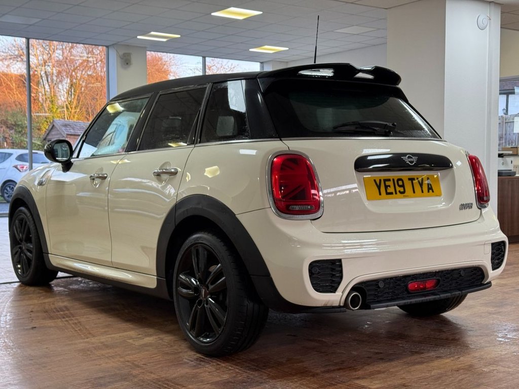 Used MINI Hatch 2019 for sale - 76927557: Photo 10