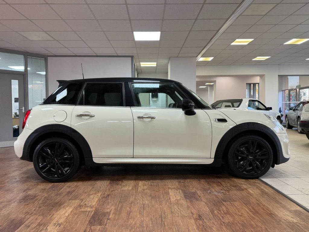 Used MINI Hatch 2019 for sale - 76927557: Photo 13