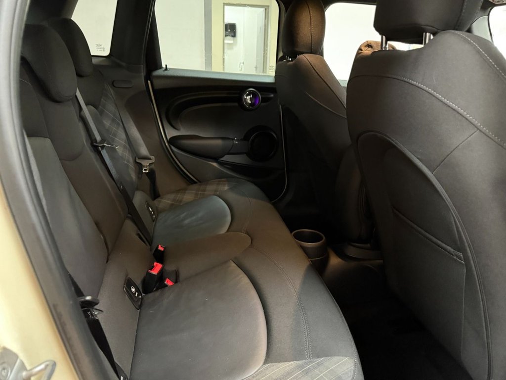 Used MINI Hatch 2019 for sale - 76927557: Photo 18