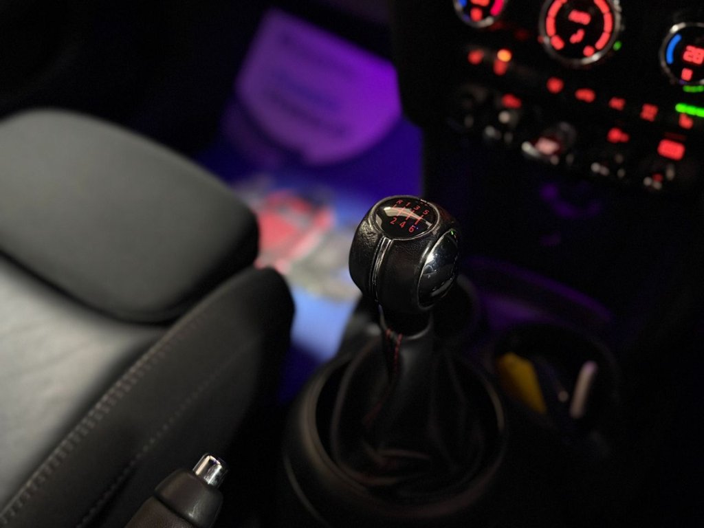 Used MINI Hatch 2019 for sale - 76927557: Photo 26