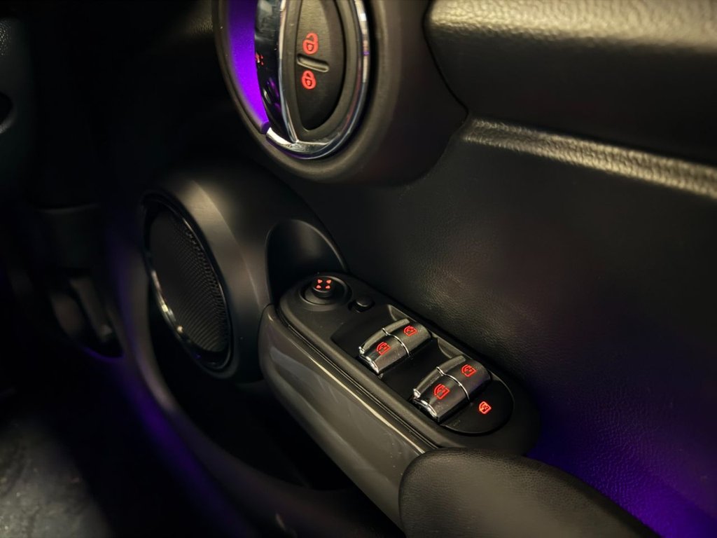 Used MINI Hatch 2019 for sale - 76927557: Photo 30