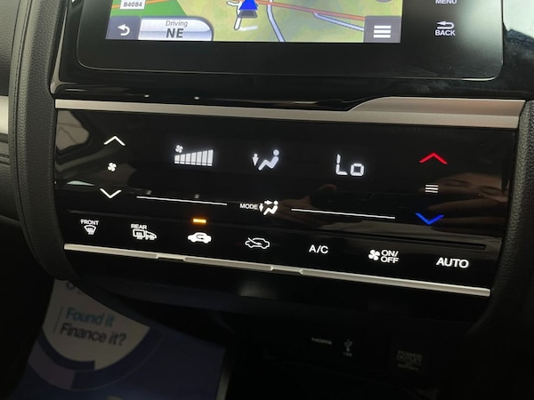 Used Honda Jazz 2018 for sale - 75590671: Photo 26