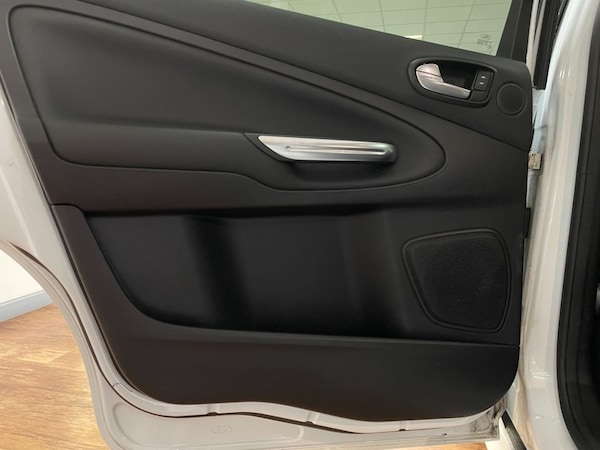 Used Ford S-Max 2011 for sale - 76256024: Photo 40