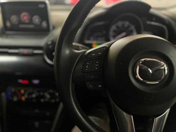 Used Mazda Mazda2 2015 for sale - 76279450: Photo 31