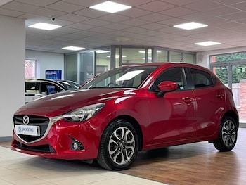 Used Mazda Mazda2 2015 for sale - 76279450: Photo 4
