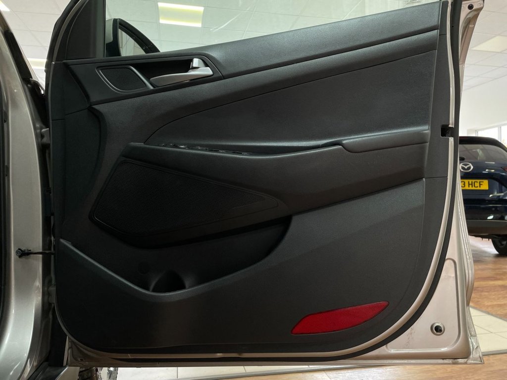 Used Hyundai TUCSON 2017 for sale - 76241371: Photo 38