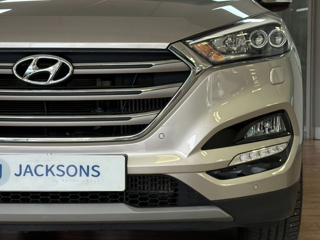 Used Hyundai TUCSON 2017 for sale - 76241371: Photo 7