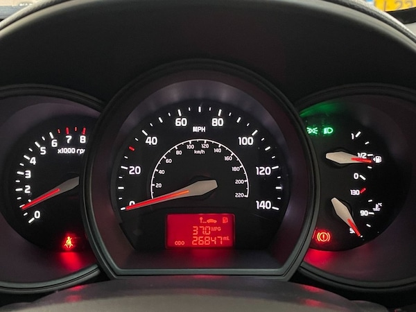 Used Kia Rio 2015 for sale - 76132341: Photo 29