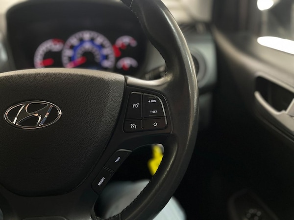 Used Hyundai i10 2018 for sale - 75648099: Photo 27