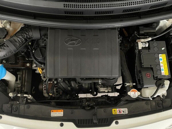 Used Hyundai i10 2018 for sale - 75648099: Photo 41