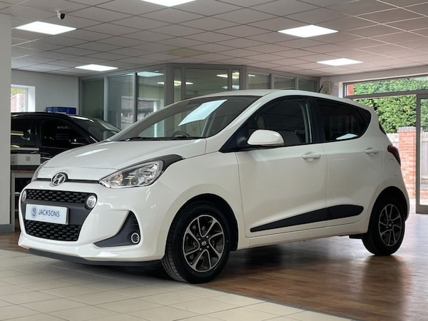 Used Hyundai i10 2018 for sale - 75648099: Photo 4