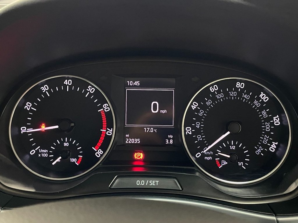 Used Skoda Fabia 2015 for sale - 76346005: Photo 33