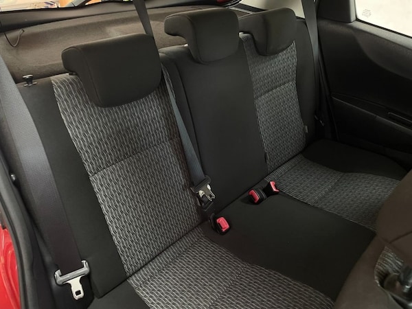Used Toyota Yaris 2014 for sale - 76132274: Photo 18